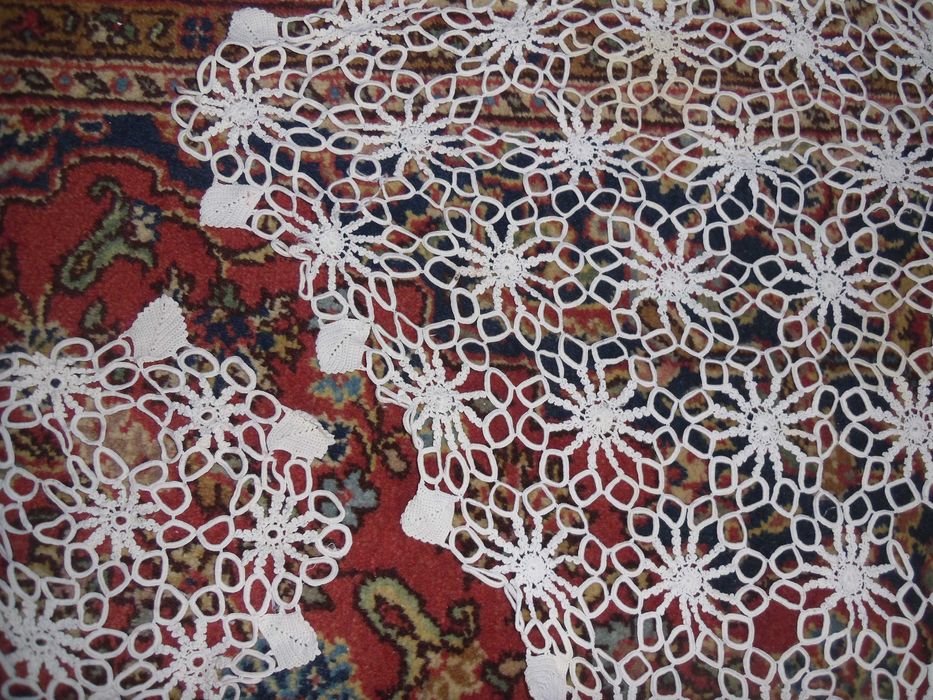 set mare macrame alb