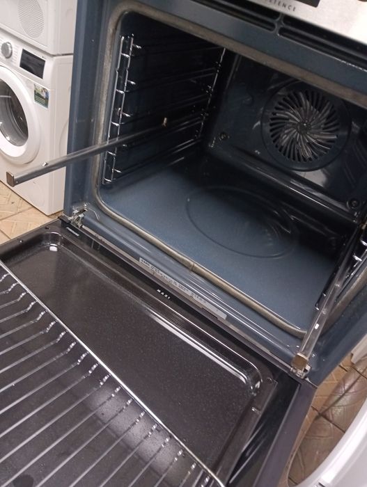 Иноксова печка за вграждане с керамичен плот АЕГ Aeg 2 години гаранция