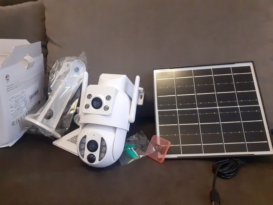 Camere de supraveghere cu panou solar warless și cu siim