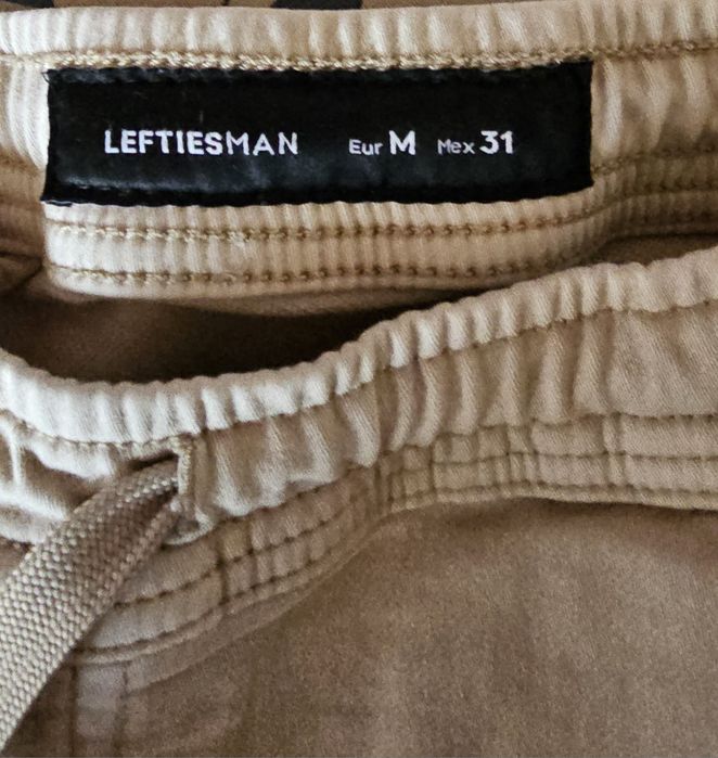 Pantaloni jogger Leftiesman, măsura 38,bej