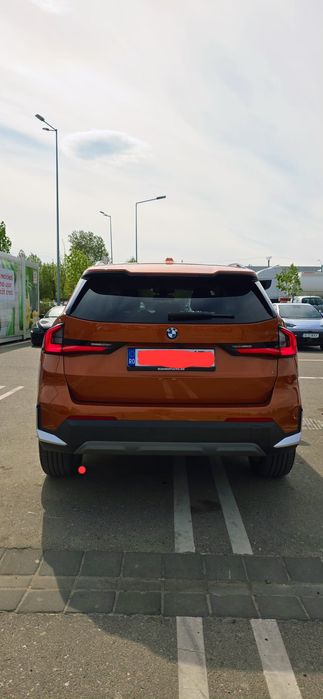 Vând BMW X1 18 D