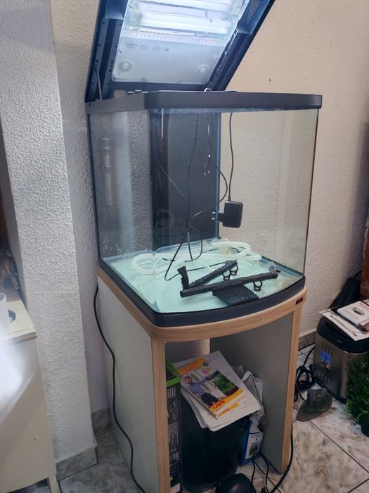 Acvariu DE Sera Biotop Cube XXL 130 cu dotari de top