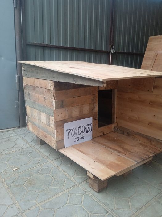 Продам будку для собак