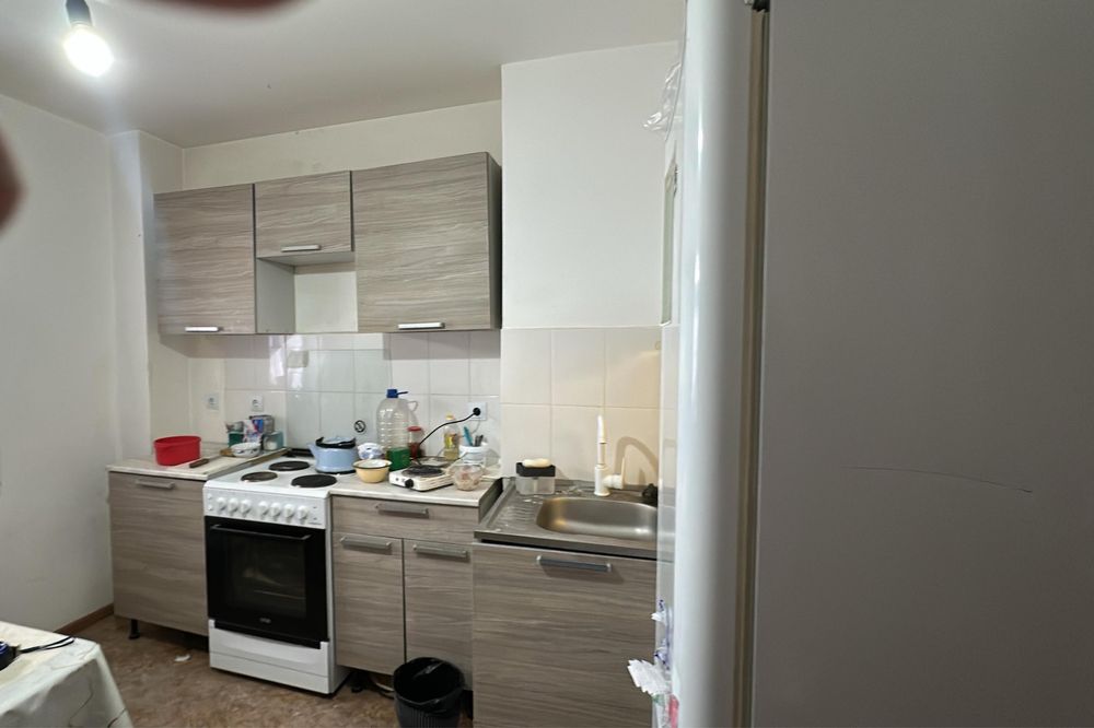 Кухонный гарнитур отдам даром