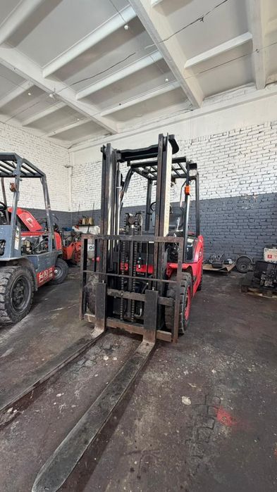 Продам вилочный погрузчик Hangcha
