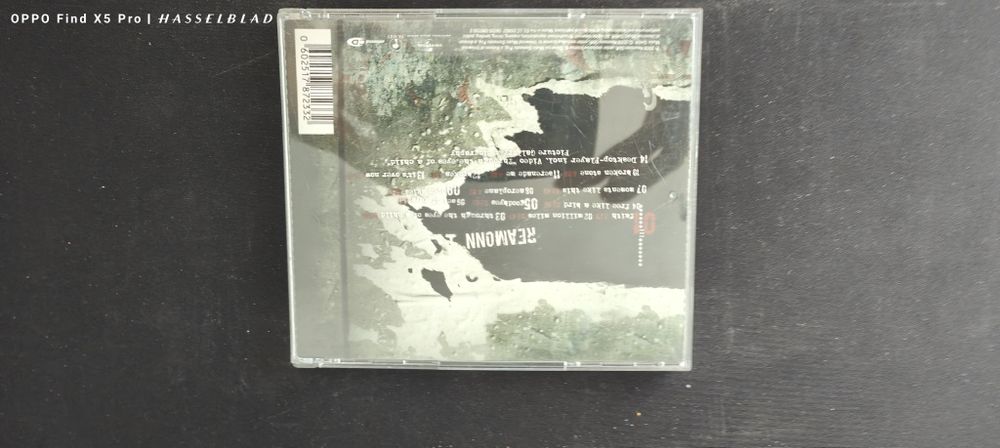 Se vând albume muzicale originale, din diferite genuri: pop, rock, dan