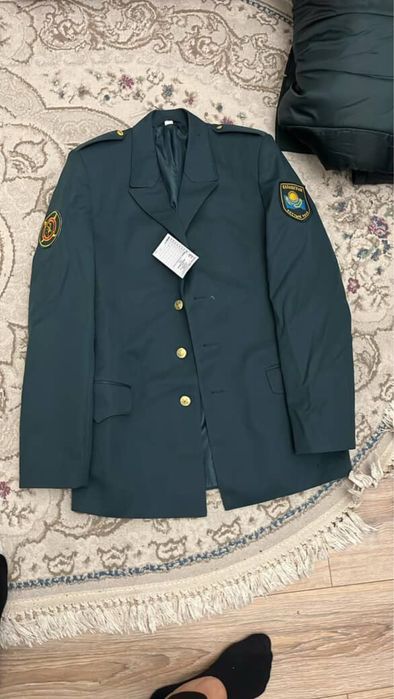 Парадная форма в полном комплекте!