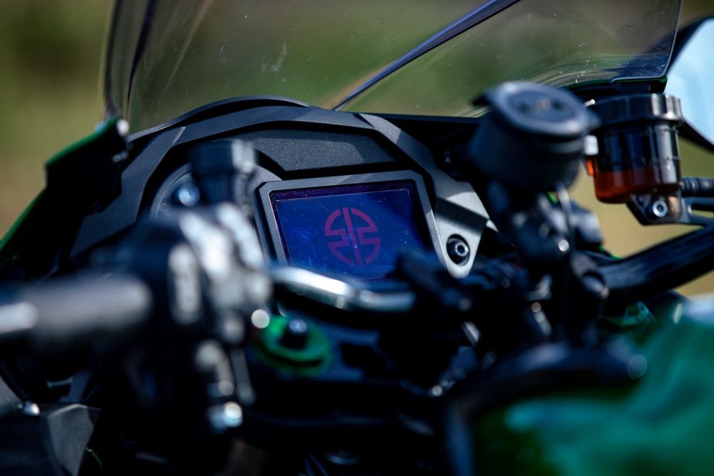 Kawasaki H2 SX SE
