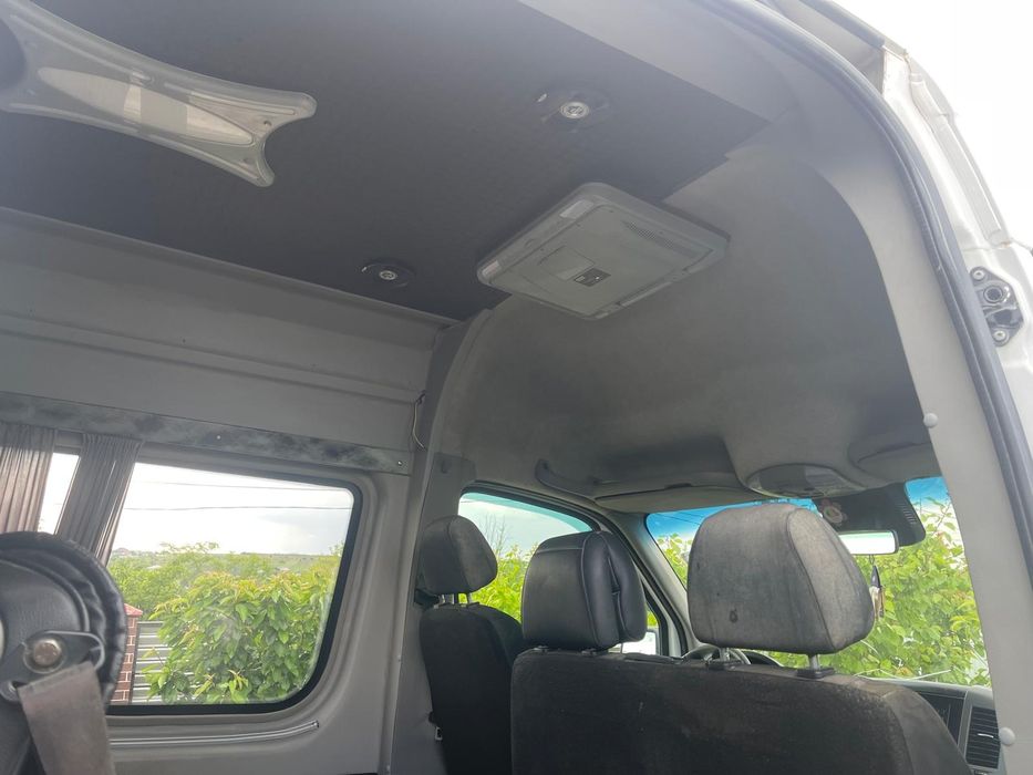 Vând Mercedes Sprinter
