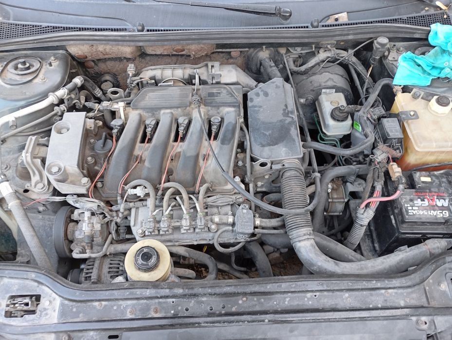 Renault Laguna 1 1.6 16V 107 - НА ЧАСТИ