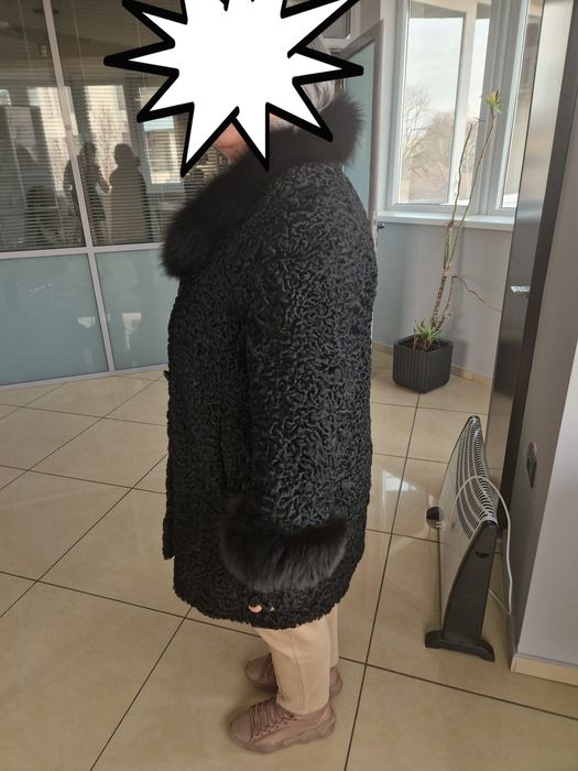 Haina lunga blana astrahan vulpe