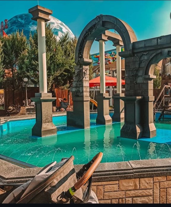 Dekorasiya park oformleniya kafe restoran