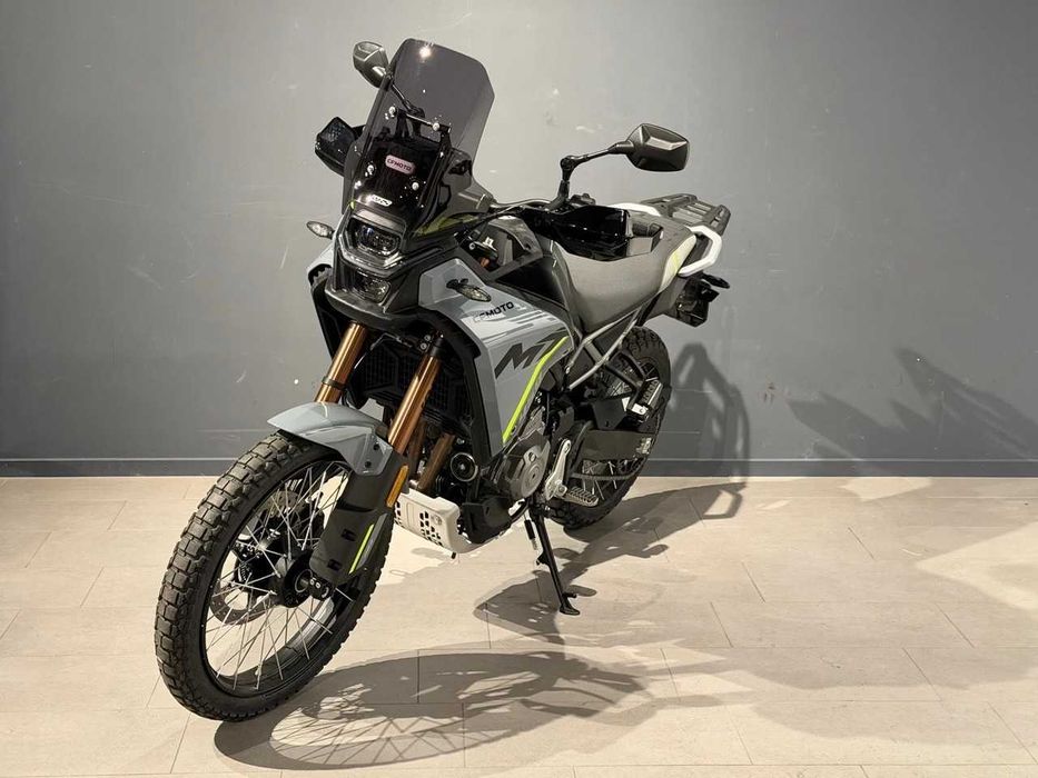 Мотоцикл CFMOTO 450MT Sport (ABS)