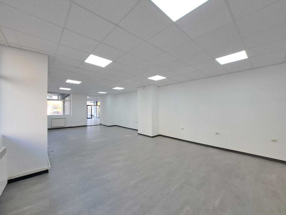 Spatiu comercial de vanzare  – Pacurari , Iasi ,186 MP