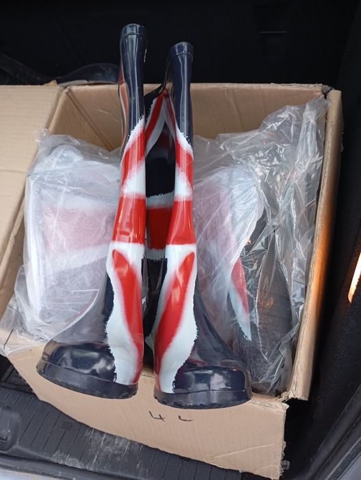 Топ бутик Гумени бутикови ботуши , удобни и всезезонни от 35 до 42 ном