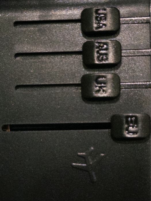 Travel адаптер 100 W