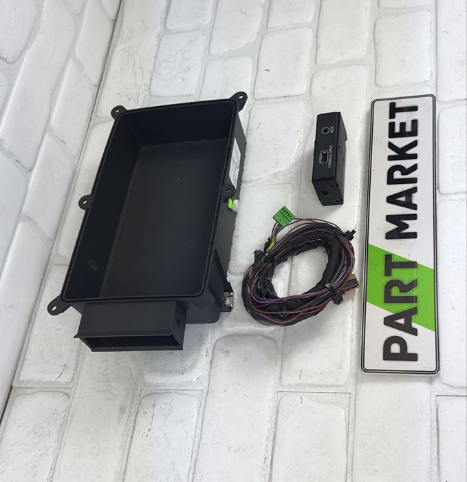 Комплект USB AUX AUDI A4 A5 Q5 8W0035726