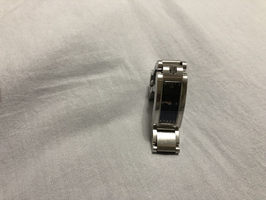 Часы женские Movado