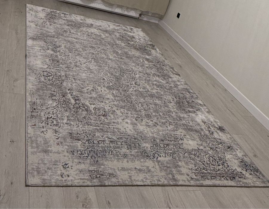 Продам ковер размер 2*3