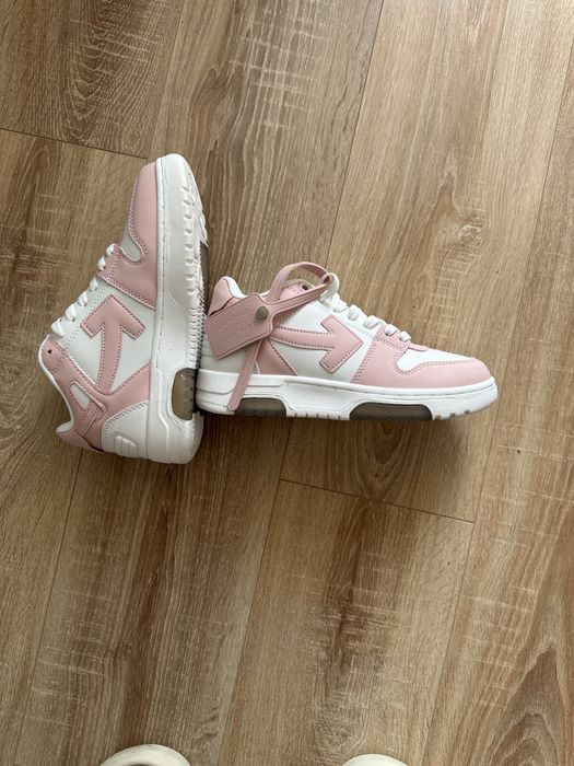 Off-White Out Of Office