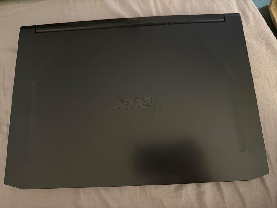 Acer Nitro AN515-44 (R7-4800H / 1650TI / 32GB RAM / 1.5TB)