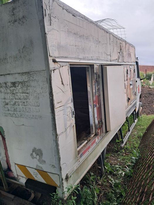 Vând dubă frig magazie