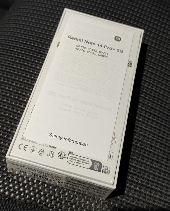 Продавам Xiaomi Redmi Note 14 pro plus - midnight black