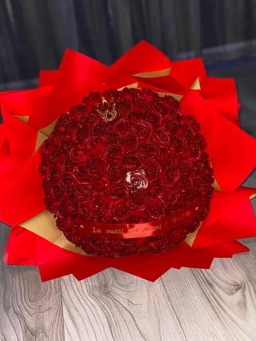 Buchet 101 trandafiri