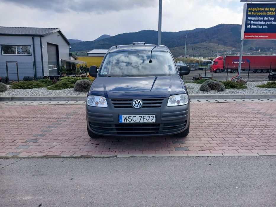 Volkswagen caddy cu 4 locuri