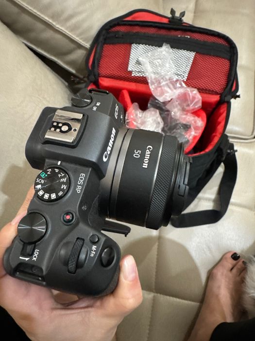 Камера Canon eos rp