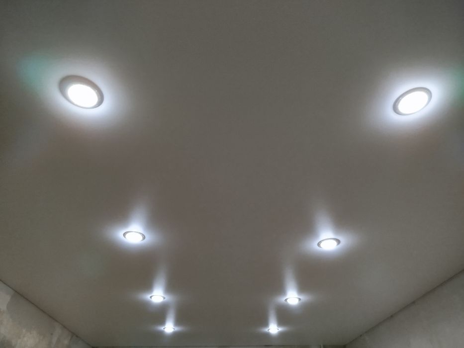 Натяжные  потолки