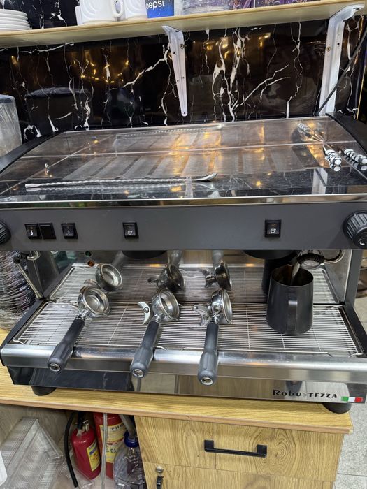 Kofe mashinasi Robustezza ST2M
