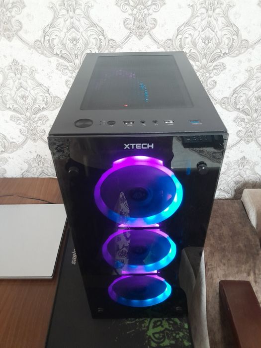 Настольный компьютер