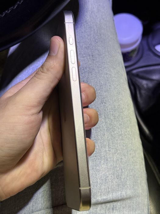 Iphone 15 pro max titan