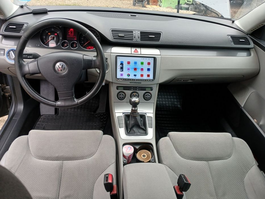 Vând Vw passat b6 19 TDI