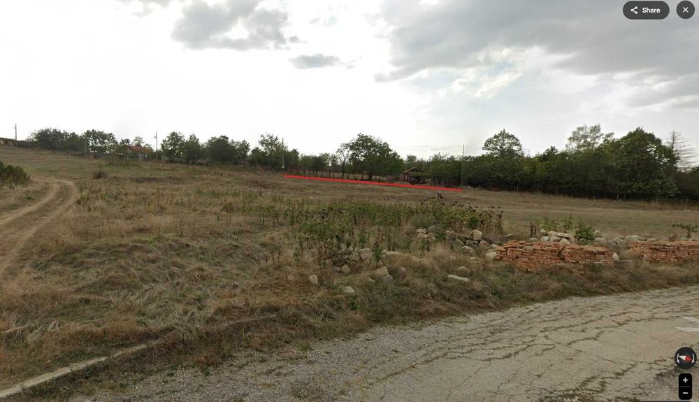 Продава КЪЩА с дворно място, с. Сава, област Варна