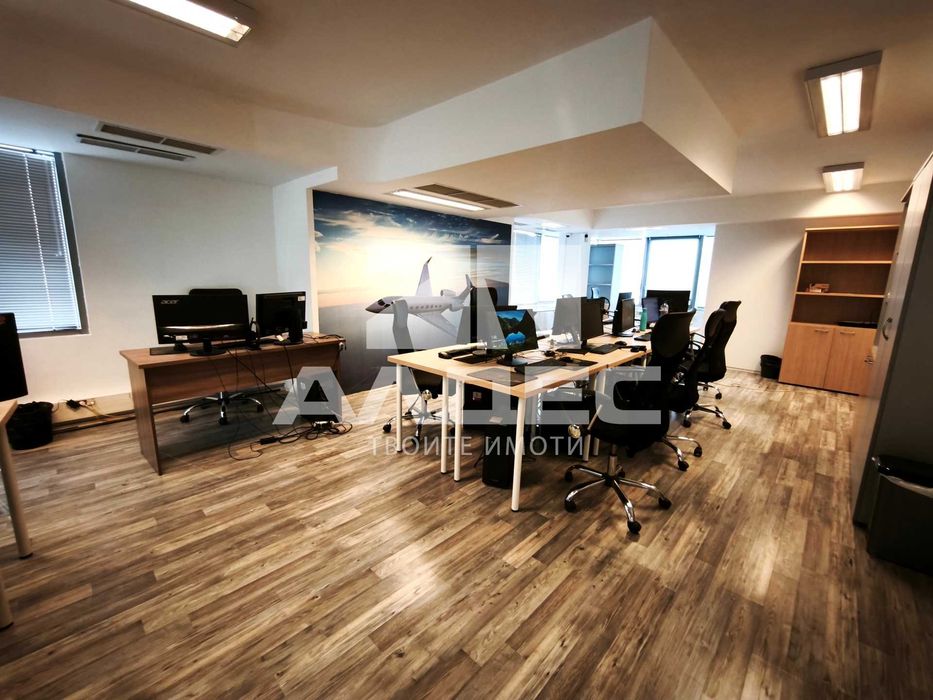 Дава се под наем Офис в София, Младост 4 - 336 кв.м за 2090.49 € - Снимка #6