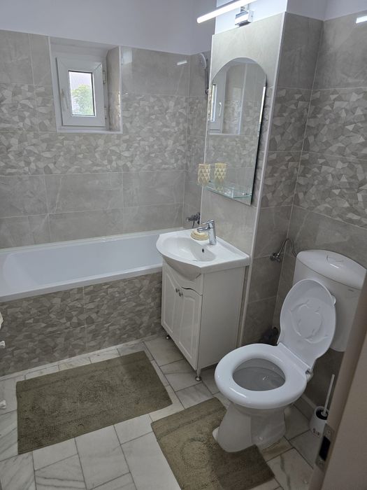 Inchiriez apartament cu 2 Camere si 2 balcoane Zona Dacia - Scoala Spectrum / Termen Lung