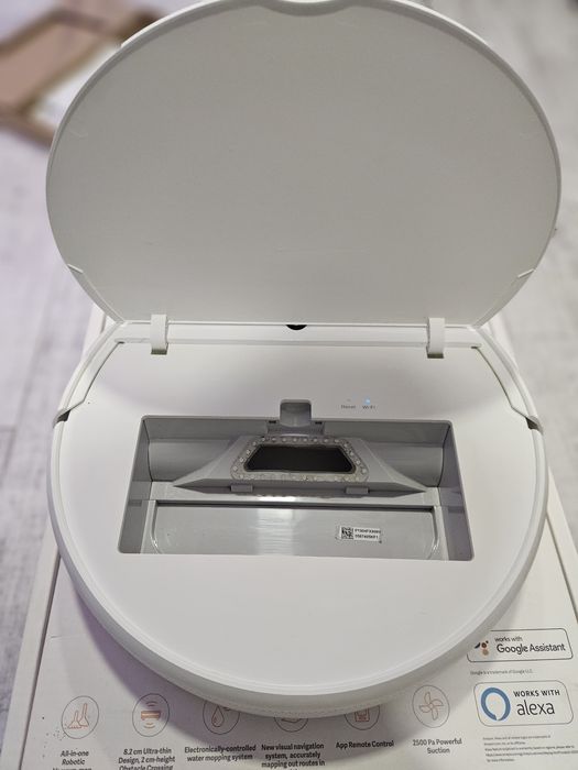 Πpaxocмyĸaчĸa poбoт Хіаоmі Мі Rоbоt Vасuum Мор 1С (ЅКV4093GL)

Източни