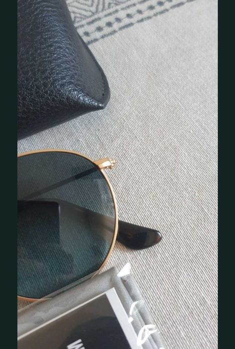 Ray-Ban RB 3447 Round Metal