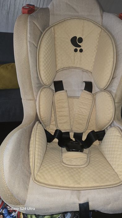 Столче за кола Lorelli Jupiter+ SPS в бежов цвят