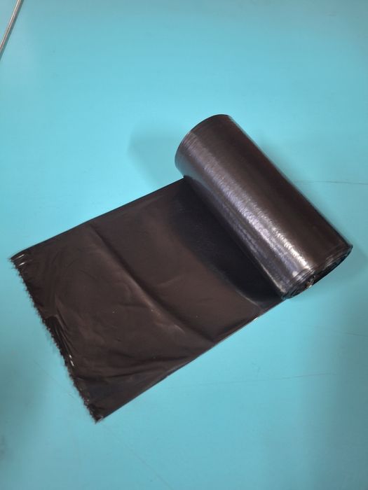 Мусорные пакеты.