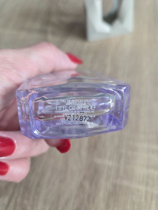 Парфюм Ariana Grande God is a woman