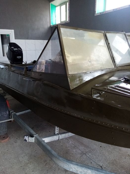 Продаётся лодка с Аксу