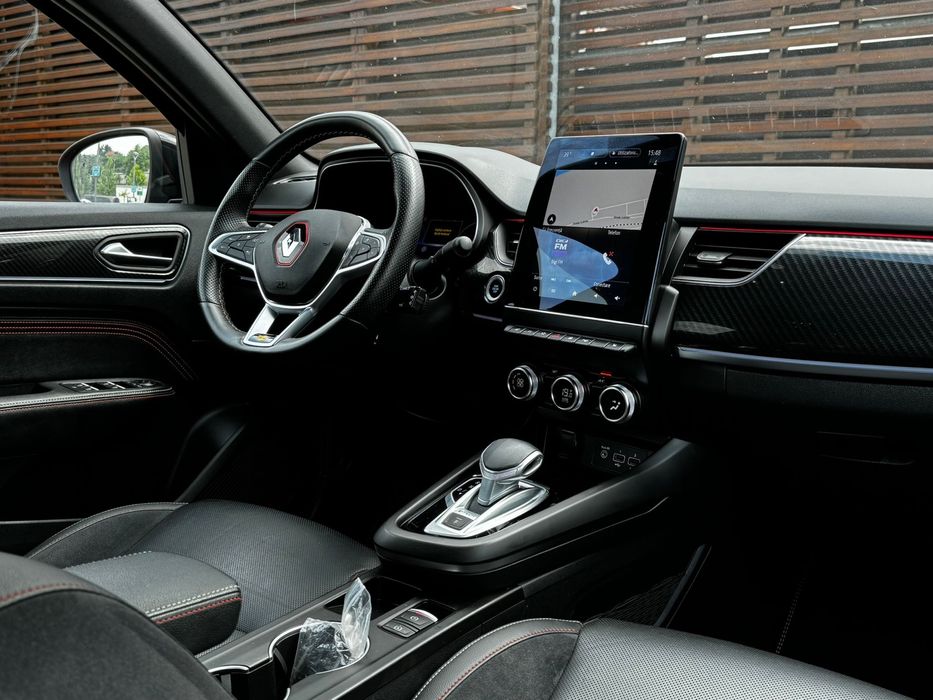 RENAULT ARKANA R.S. Line E-TECH 145 - 1.6 i - 145 CP - FULL OPTIONS