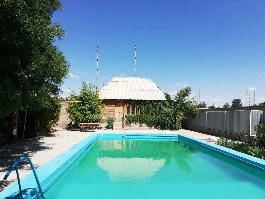 Баня и бассейн. Для компании.