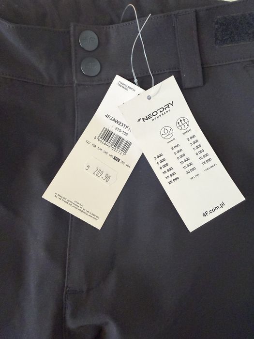 Pantaloni ski, marime 152cm