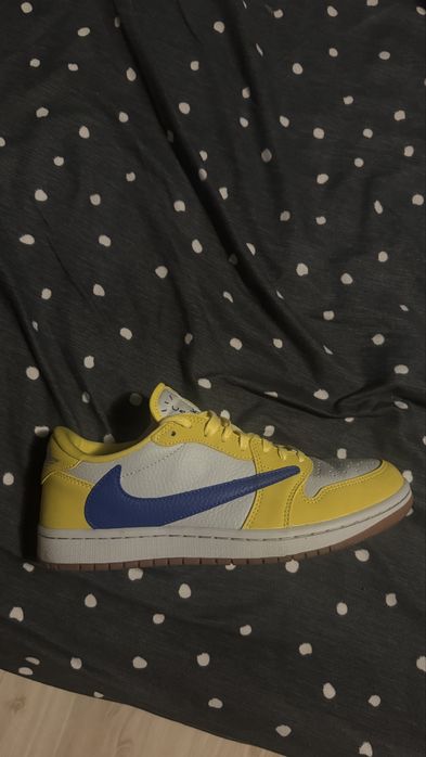Jordan 1 Travis Canary Yellow