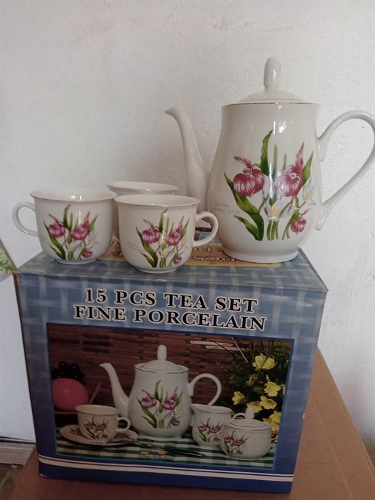 Продаётся  набор 15 предмет.