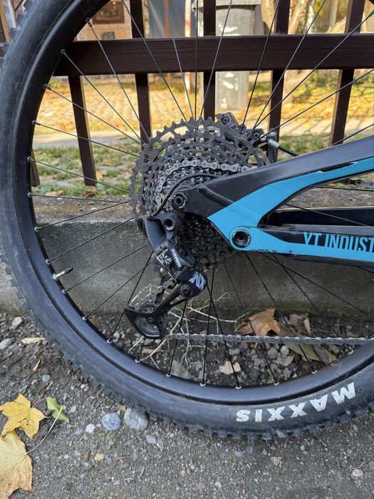 Yt Capra 29 2018 custom